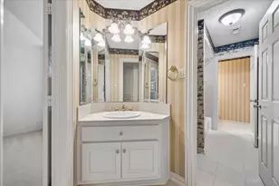 14239 Flower Creek Ln, Houston, TX 77077 - Photo 22