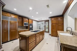 14239 Flower Creek Ln, Houston, TX 77077 - Photo 10