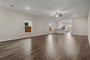 15862 Berry Hl Dr, Conroe, TX 77303 - Photo 10