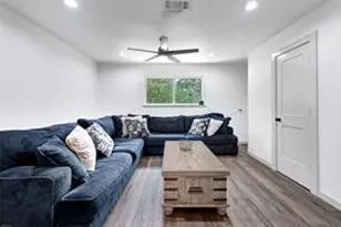 2630 Centurian Cir, New Caney, TX 77357 - Photo 18