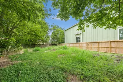 1318 E 34th Street, Houston, TX 77022 - Photo 2