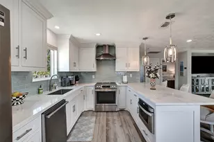 22205 Frio Dr, Galveston, TX 77554 - Photo 8