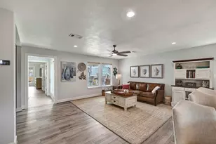 22205 Frio Dr, Galveston, TX 77554 - Photo 16