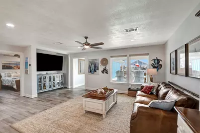 22205 Frio Drive, Galveston, TX 77554 - Photo 14