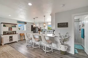 22205 Frio Dr, Galveston, TX 77554 - Photo 12