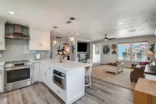 22205 Frio Dr, Galveston, TX 77554 - Photo 8