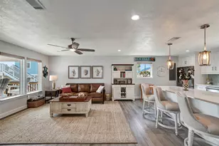 22205 Frio Dr, Galveston, TX 77554 - Photo 6