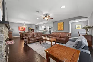 35 Sheep Meadow Pl, The Woodlands, TX 77381 - Photo 8