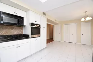 9409 Bassoon Dr, Houston, TX 77025 - Photo 8