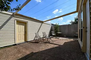 9409 Bassoon Dr, Houston, TX 77025 - Photo 26