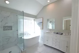 4602 Summer Lakes, Sugar Land, TX 77479 - Photo 18
