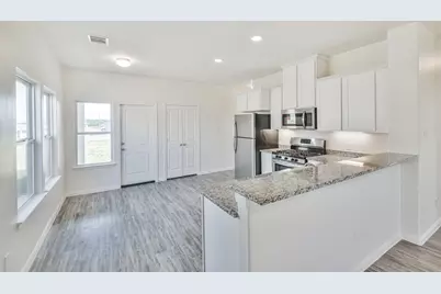31 Road 5102B, Cleveland, TX 77327 - Photo 4