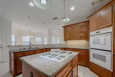 16002 Castletown Park Court, Spring, TX 77379 - Photo 14