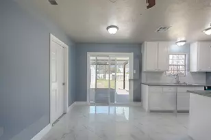 303 Spring Stream Bend, Montgomery, TX 77316 - Photo 10