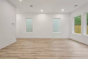 7625 Inwood Grv Ln, Houston, TX 77088 - Photo 6