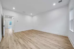 7625 Inwood Grv Ln, Houston, TX 77088 - Photo 24