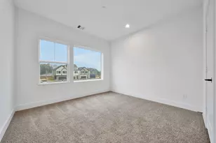 7625 Inwood Grv Ln, Houston, TX 77088 - Photo 32
