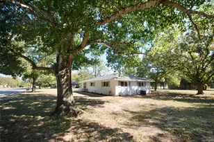 316 N Penn, Flatonia, TX 78941 - Photo 4