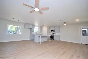 316 N Penn, Flatonia, TX 78941 - Photo 14