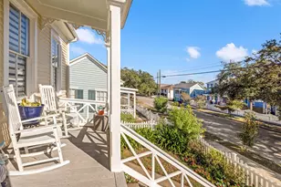 3216 Avenue N, Galveston, TX 77550 - Photo 32