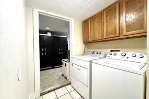 3216 Avenue N, Galveston, TX 77550 - Photo 42