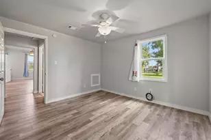 2714 Ball, Galveston, TX 77550 - Photo 14