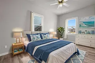 2714 Ball, Galveston, TX 77550 - Photo 4