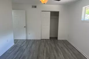 9007 Dunlap St, Houston, TX 77074 - Photo 20