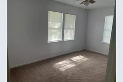 1029 N Chenango Street, Angleton, TX 77515 - Photo 4