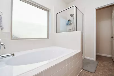 1915 Stieler Drive, Houston, TX 77049 - Photo 20