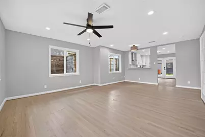 419 Fairbanks Street, Houston, TX 77009 - Photo 2