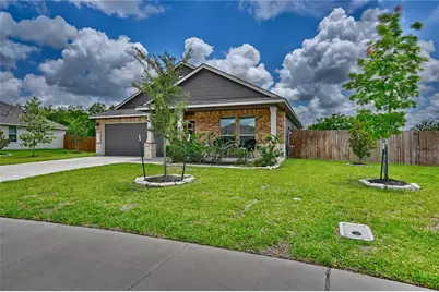 711 Davy Street, Brenham, TX 77833 - Photo 2