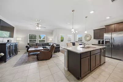 711 Davy Street, Brenham, TX 77833 - Photo 6