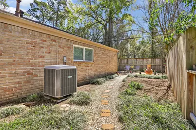 3126 Holly Green Drive, Kingwood, TX 77339 - Photo 34