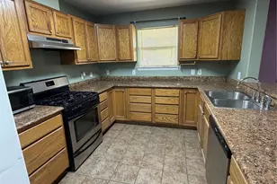 6421 S Ridgecrest Dr, Hitchcock, TX 77563 - Photo 8