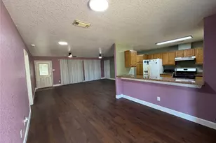 6421 S Ridgecrest Dr, Hitchcock, TX 77563 - Photo 6