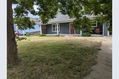 6421 S Ridgecrest Drive, Hitchcock, TX 77563 - Photo 2