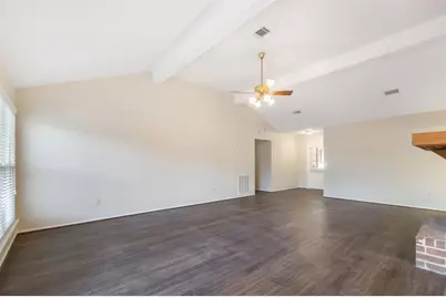 108 N Deerfoot Circle, The Woodlands, TX 77380 - Photo 20