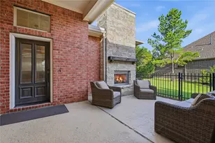 7 Sleeping Colt Pl, Spring, TX 77389 - Photo 2