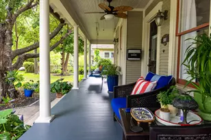 1841 Cortlandt St, Houston, TX 77008 - Photo 2