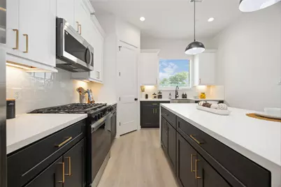 7805 Amelia Road #B, Houston, TX 77055 - Photo 16