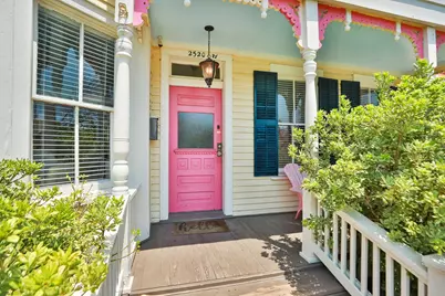 2520 Avenue P 1/2, Galveston, TX 77550 - Photo 4