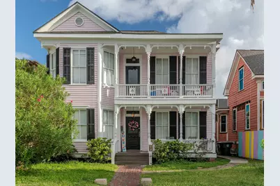 2520 Avenue P 1/2, Galveston, TX 77550 - Photo 1