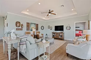 4414 Whaler Ln, Crystal Beach, TX 77650 - Photo 14