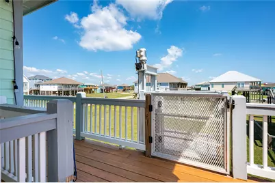 4414 Whaler Lane, Crystal Beach, TX 77650 - Photo 12
