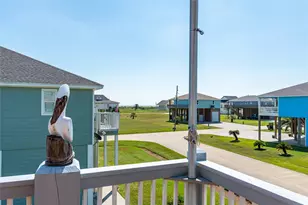4414 Whaler Ln, Crystal Beach, TX 77650 - Photo 8