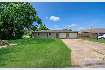 1707 W 7th Street, Freeport, TX 77541 - Photo 22