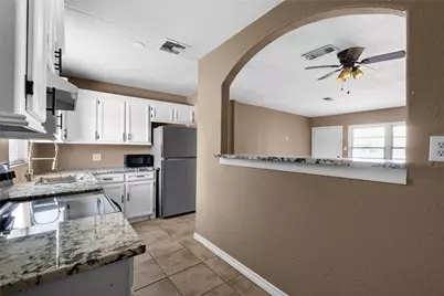 1707 W 7th Street, Freeport, TX 77541 - Photo 12