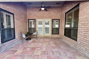 8027 Oakwood Garden St, Houston, TX 77040 - Photo 24