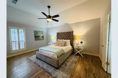 8027 Oakwood Garden Street, Houston, TX 77040 - Photo 18
